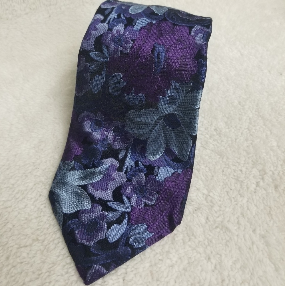 Allea Silk Tie
